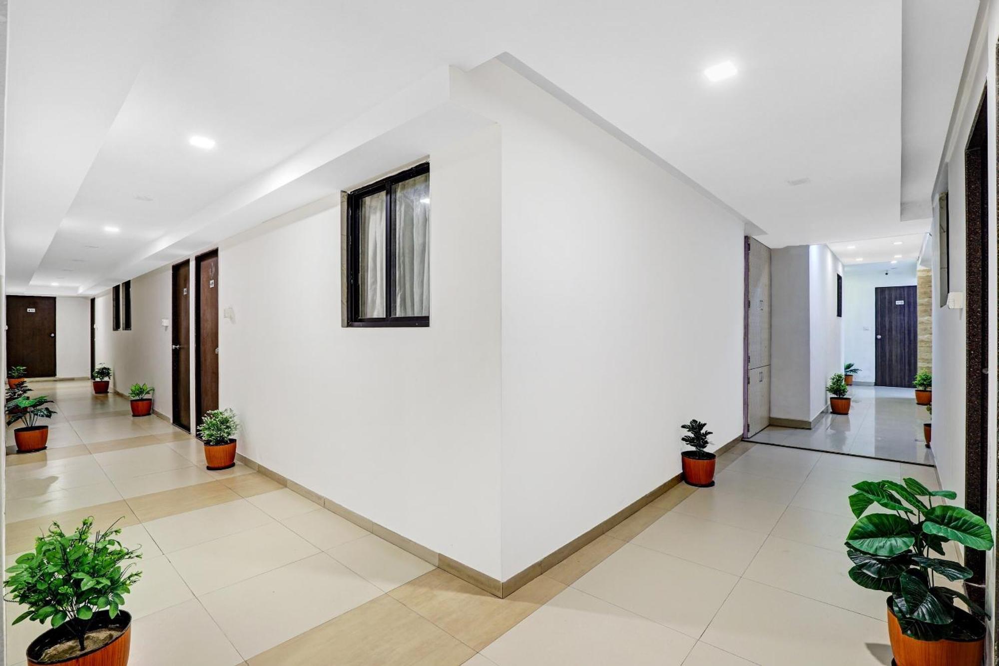 אחמדאבאד Collection O Shekhawat Palace מראה חיצוני תמונה